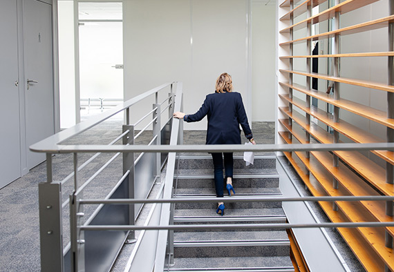 PEYRET-GOURGUE & ASSOCIES